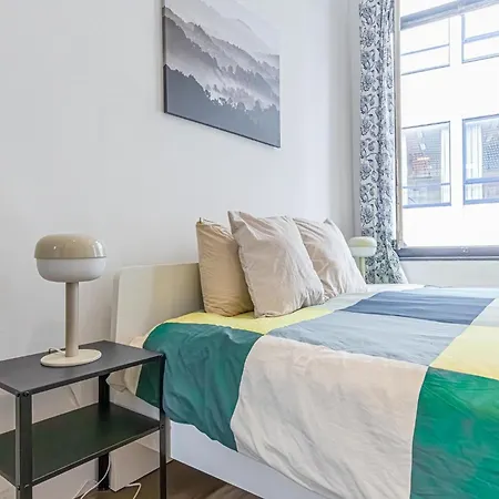 Daire Lovely & Comfortable At Heart Of