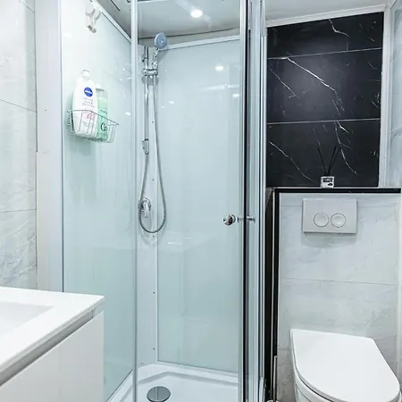 Daire Lovely & Comfortable At Heart Of Gent