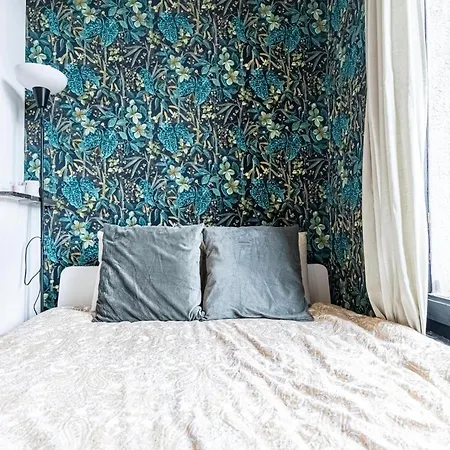 Daire Lovely & Comfortable At Heart Of *