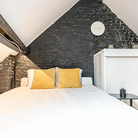 Lovely & Comfortable At Heart Of *