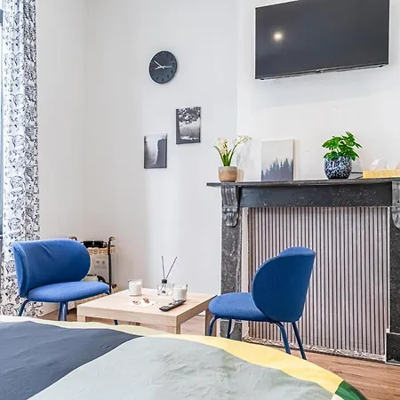 Lovely & Comfortable At Heart Of *