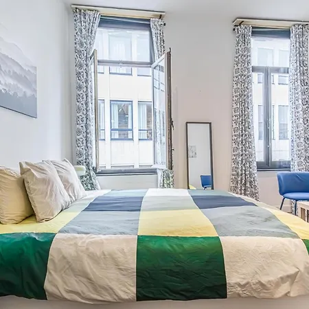 Lovely & Comfortable At Heart Of *