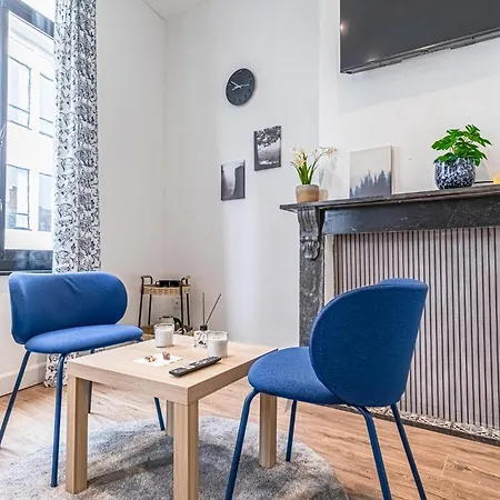 Apartment Lovely & Comfortable At Heart Of